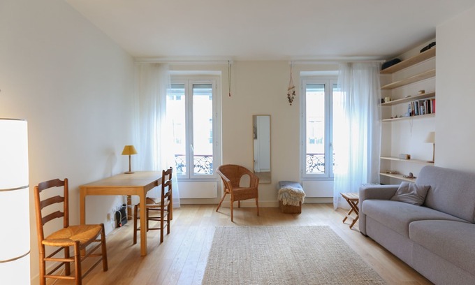 Quartier de la Roquette Apartment | Beautiful and bright flat in Paris