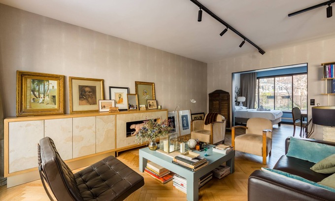 Auteuil Apartment | Bois de Boulogne Retreat, by Veeve