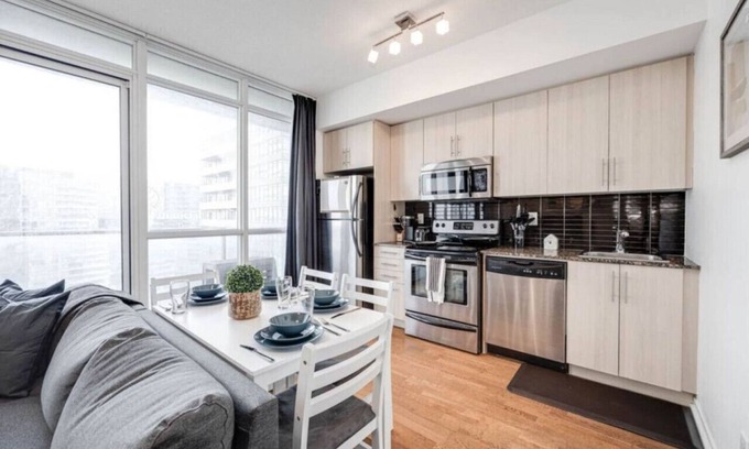 Downtown Toronto Condo | Bremner Suite w Private Balcony and Panoramic View