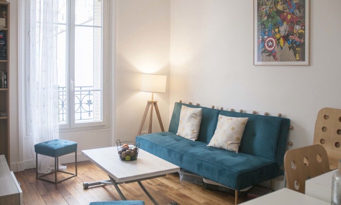 Charenton-le-Pont Apartment | Bright flat near Paris