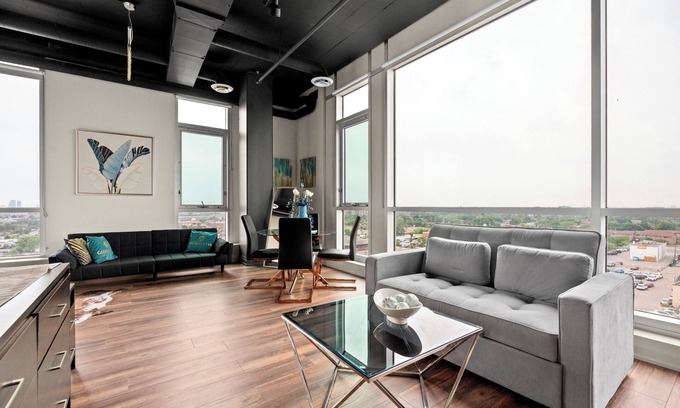 York University Heights Apartment | Bright Suites Finch West by GLOBALSTAY