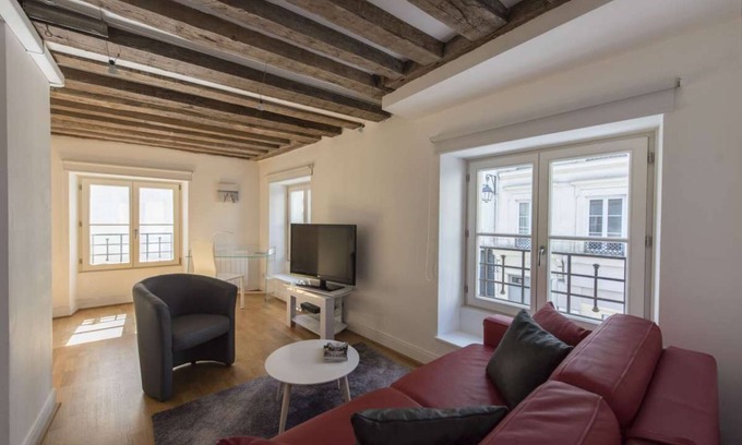 Saint-Merri Apartment | Cactus, 1BR/1BA, 5 people