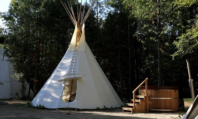 Markdale Other | Camping ∙ 1 bedroom ∙ 6 guests