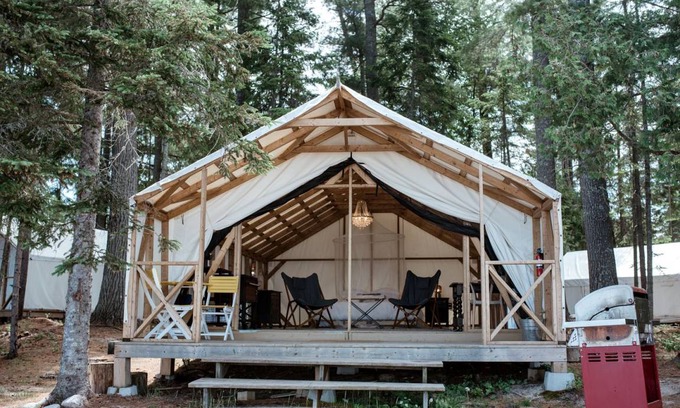 Strong Other | Camping ∙ 1 bedroom ∙ 2 guests