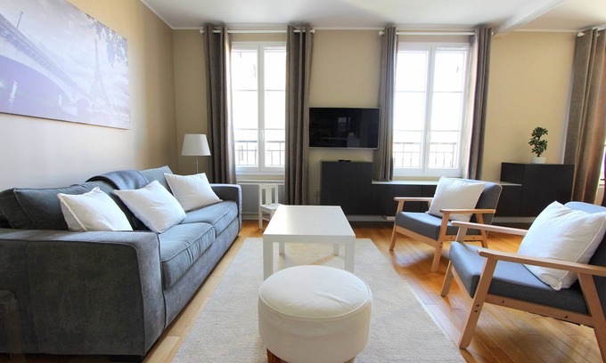 Serris Apartment | CELTES9 ~ Spacious 6pers apartment near Disneyland