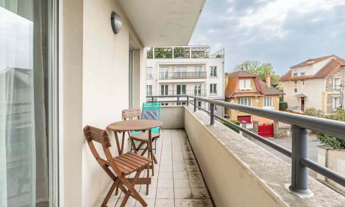 Villemomble Apartment | Charming apartment Villemomble