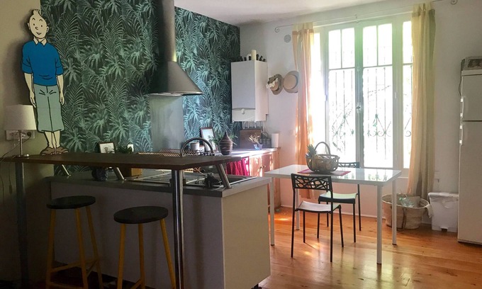 Amerique Apartment | Charming & Calm apartment in Paris with terrace