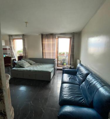 Montreuil Apartment | Chez Mado JOP2024
