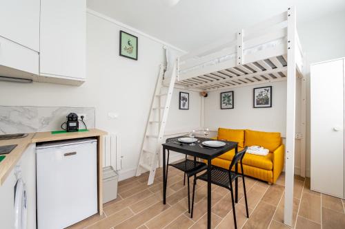 Epinettes Apartment | Close to Montmartre l Fully equipped studio