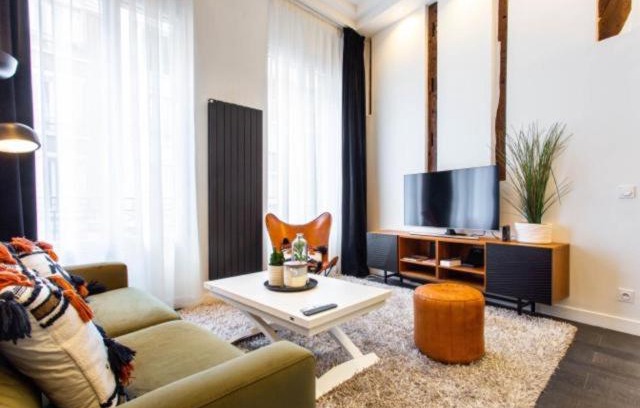 Bonne-Nouvelle Apartment | CMG Grand Boulevards / Sentiers II