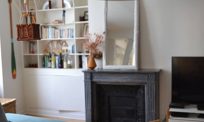 Notre-Dame-des-Champs Apartment | Cosy apartment in the heart of Paris