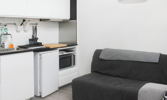 Saint-Ouen Apartment | Duplex adjoining the Eiffel hall