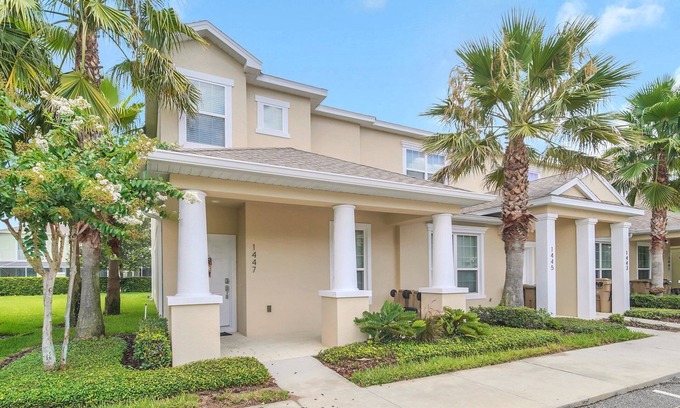 Clear Creek House | EV 1447 - 3 Bed, 3 Bath Townhome with Screened-In Private Pool and Access Resort