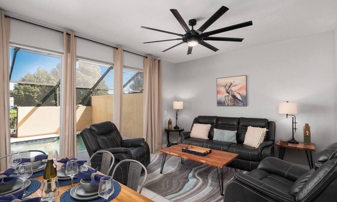 Windsor Hills House | Family-Friendly 3BR Home w/Pool, Resort Perks & Only Minutes To Walt Disney World's Front Gate! Lots of Amenities.