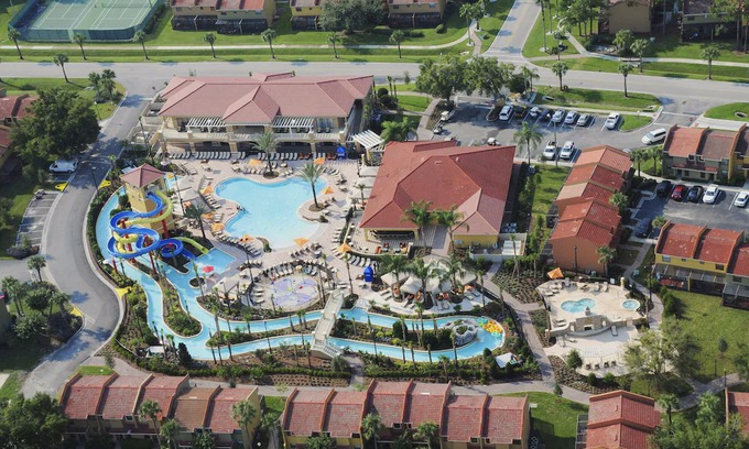 Kissimmee Apartment | Fantasy World Resort - 2BR/Sleeps 6