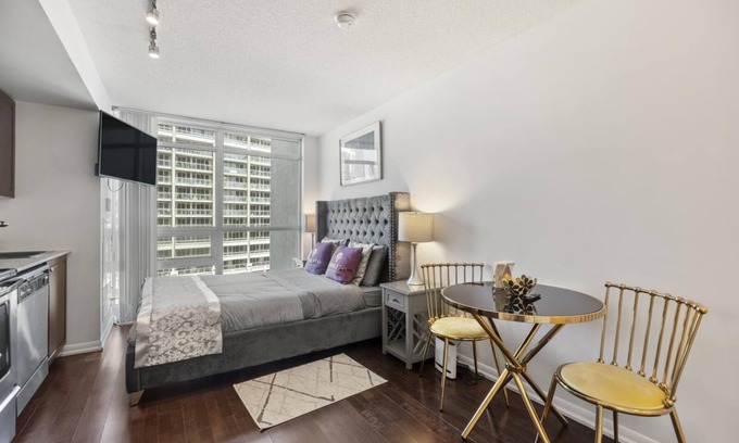 Fort York Condo | GLOBALSTAY. Awesome Studio in Downtown Toronto.