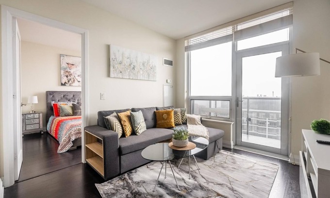 Willowdale Condo | GLOBALSTAY. Modern 1 Bedroom Condo In North York Skyscraper