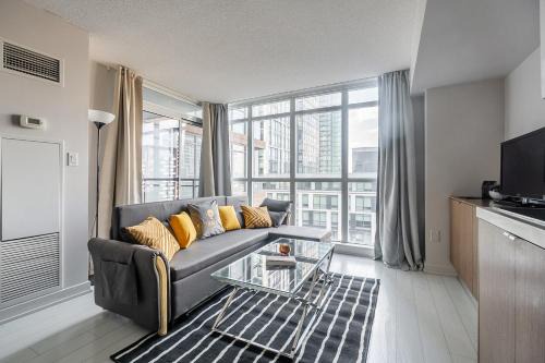 CityPlace Apartment | Gorgeous 2Br 2Ba Apartment with Balcony
