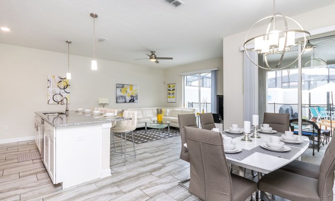 Kissimmee House | Gorgeous 4Bed TownHome, Storey Lake Resort-3081JD