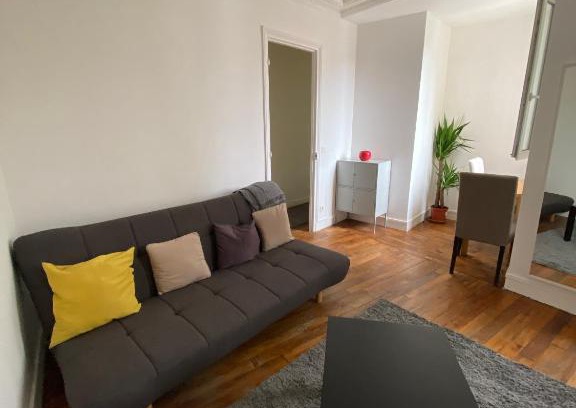 15th Arrondissement Apartment | Grand F2 Proche Parc des Expos Porte de Versailles