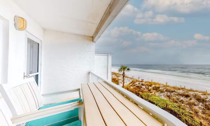 Fort Walton Beach Condo | Great Location! Perfect View!