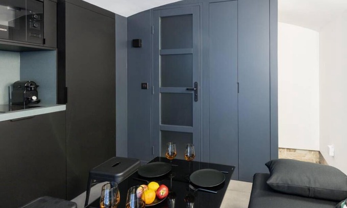 Palais-Royal Apartment | GuestReady - Cozy Souplex in front of Palais Royal
