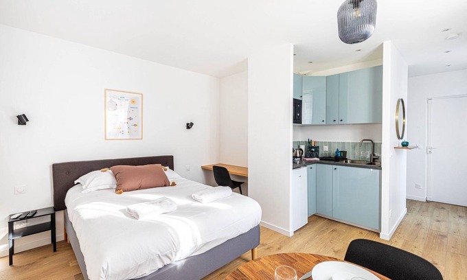 Malakoff Apartment | GuestReady - New studio direct line Champs-Élysées