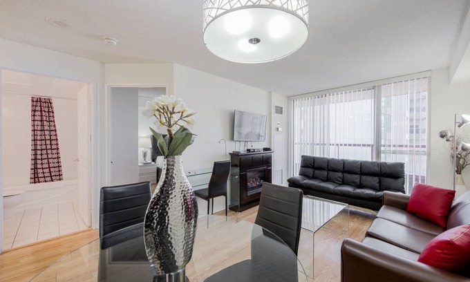 Bay Street Corridor Apartment | High Floor Bay St. Condo (Sleeps 4) w. Large Balcony Walk to Sick Kids Hospital
