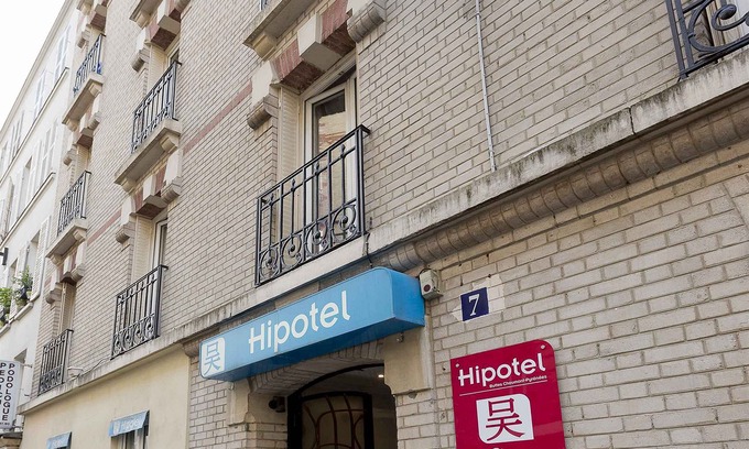 Belleville Hotel | Hipotel Paris Buttes Chaumont Pyrénées