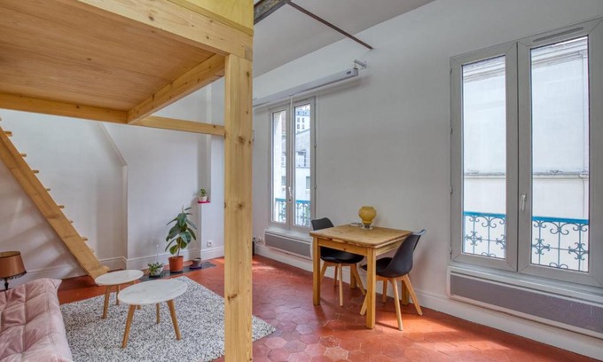 Belleville Apartment | HostnFly apartments - Mezzanine design studio near Buttes-Chaumont