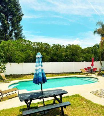 Mill Run House | House ∙ 3 bedrooms ∙ 6 guests