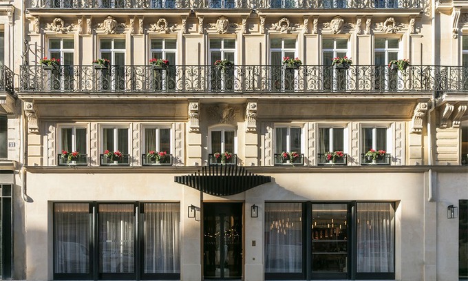 Quartier des Invalides Hotel | J.K. Place Paris