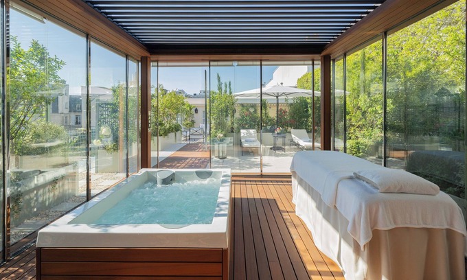 8th Arrondissement Other | Le Bristol Paris - Oetker Hotels