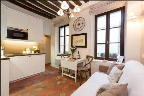 Les Iles Apartment | Le Voyage En Isle