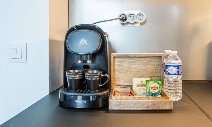 Montreuil Apartment | Les ailes du vent - 10min Paris - Parking