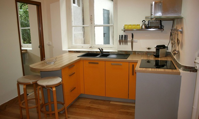 Grenelle Apartment | Love nest a few steps from the Eiffel Tower