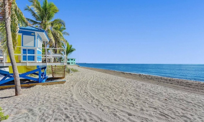 North Beach House | Lovely 1- Bedroom Rental Unit With Pool