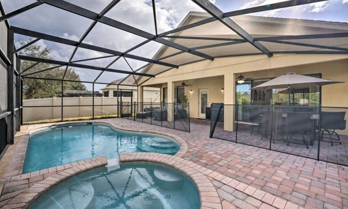 Bridgeford Crossings House | Lux 4BR Near Disney w/Private Pool