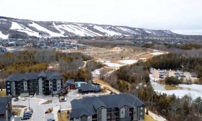 Collingwood Condo | Mountain House - The Ultimate Family Getaway!n