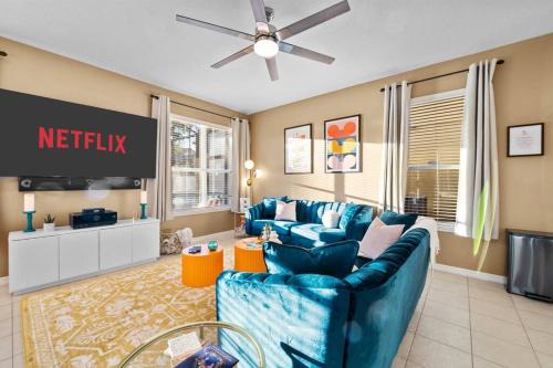 Watersong House | Pool - Life Size Games - 25 mins to Disney World