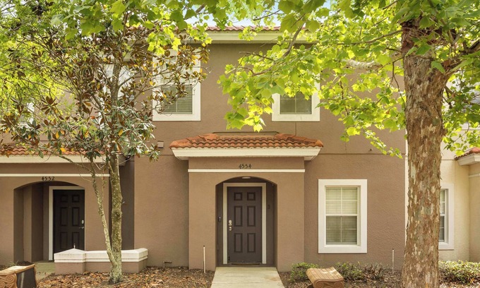 Bellavida House | Private Pool ~ Workspace~ Near All Attractions