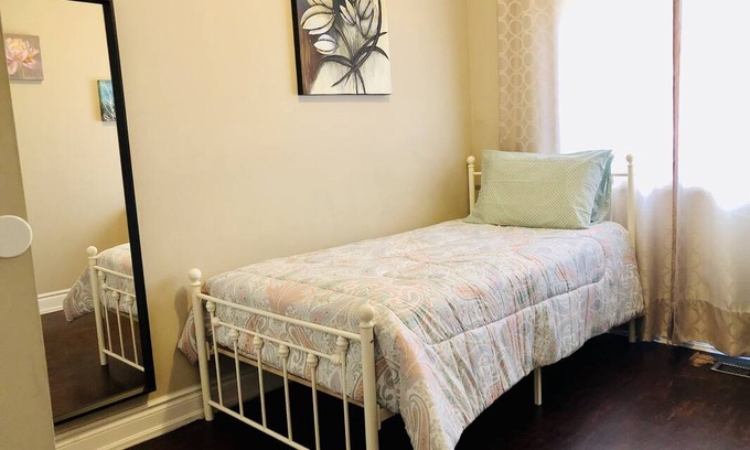 Black Creek Resort | Private room ∙ 1 guest