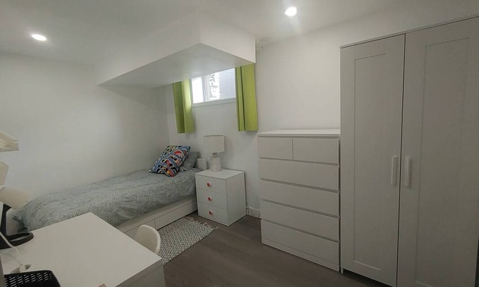 York Resort | Private room ∙ 1 guest