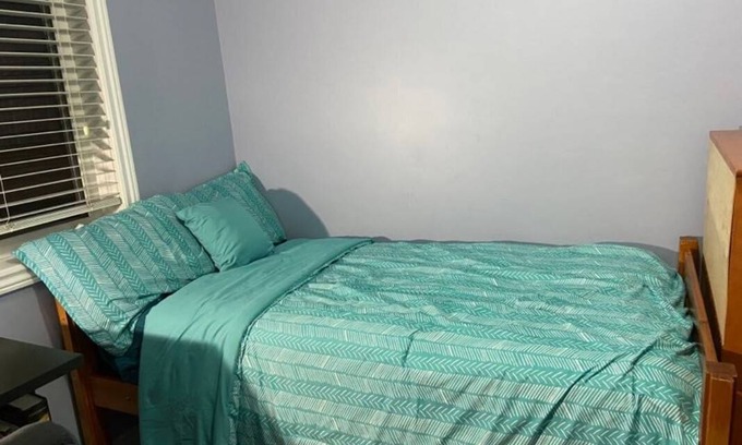 North York Resort | Private room ∙ 1 guest