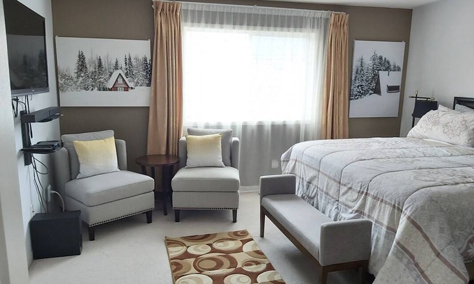 Markham Resort | Private room ∙ 1 guest