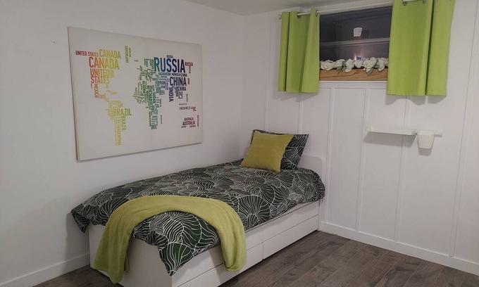 North York Resort | Private room ∙ 2 guests