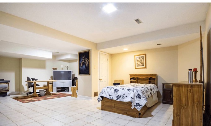 Highland Creek Resort | Private room ∙ 1 guest