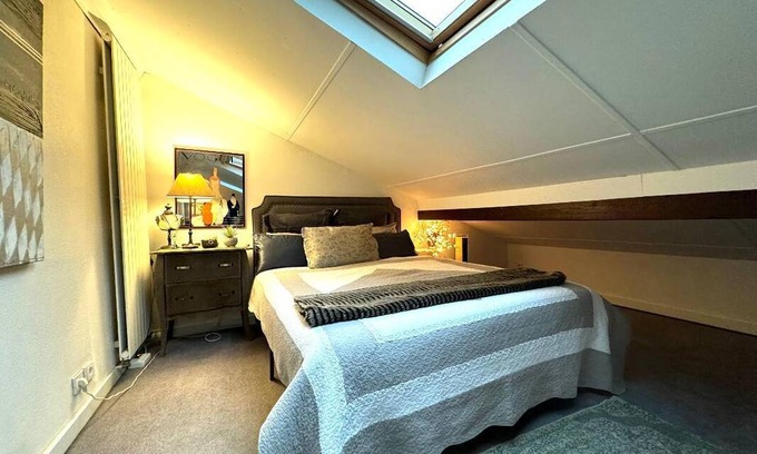 15th Arrondissement Resort | Private room ∙ 1 guest