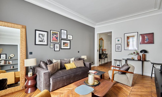 Sorbonne Apartment | Residense Notre Dame de Paris by Studio prestige