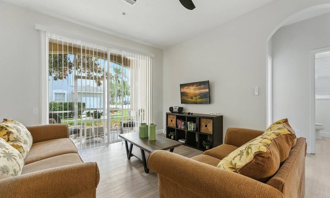 Windsor Palms Apartment | Resort Condo 3BR - Pool, Balcony, Near Disney